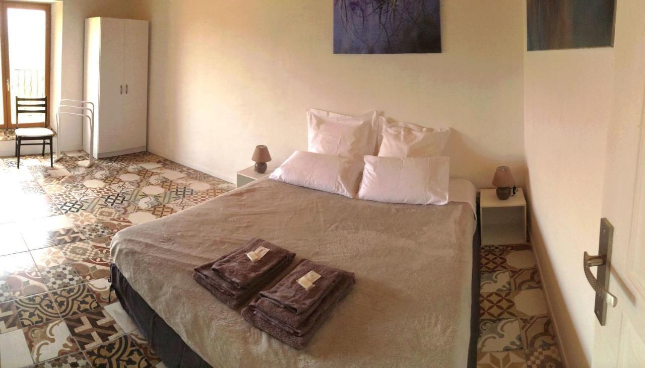 Casa Ilicia Ξενοδοχείο Eus Εξωτερικό φωτογραφία